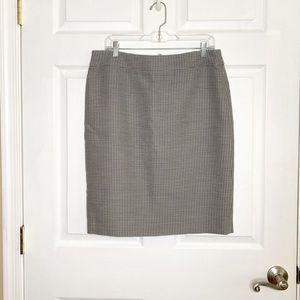 ARMANI gray houndstooth pencil skirt size 10